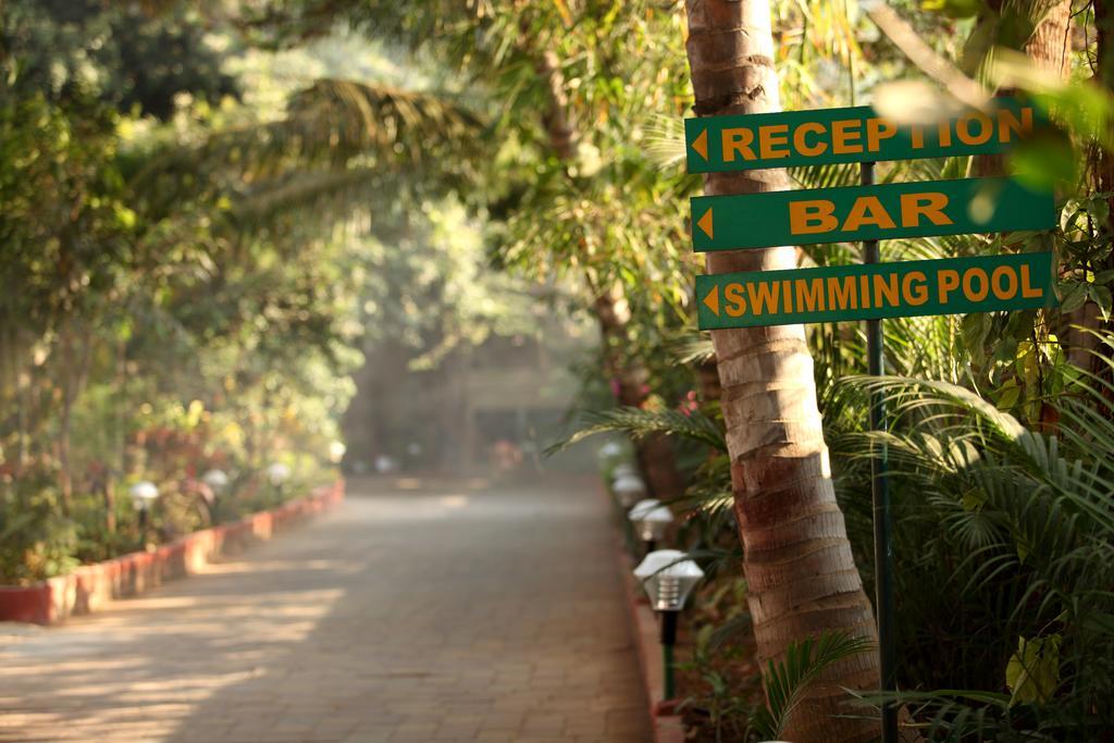 Radiant Resort Bangalore Extérieur photo