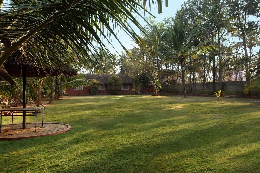 Radiant Resort Bangalore Extérieur photo
